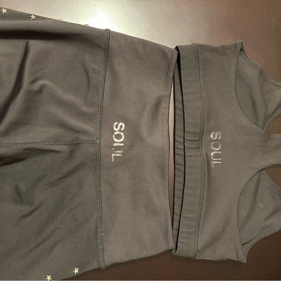 SoulCycle 2pc Workout Set Sports Bra & Leggings - Picture 4 of 4